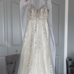 Stella York Wedding dress